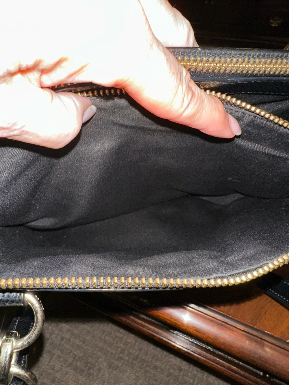 Coach Christie CarryAll Handbag in Black Pebble Grain Leather Double Zip Top EUC